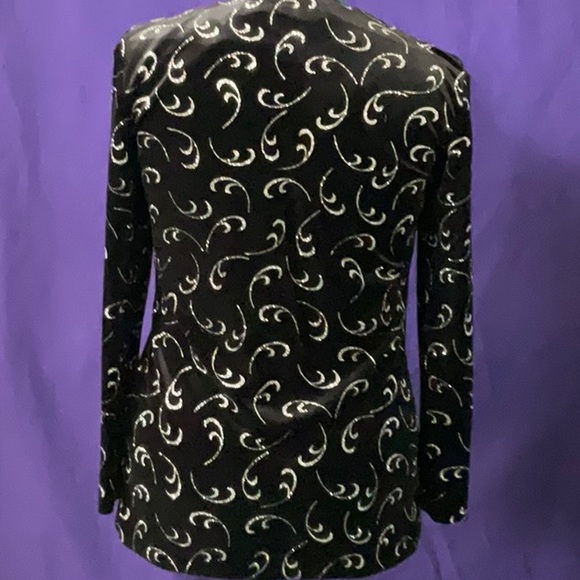 Beautiful JBS ltd black velvet jacket with silver buttons and sparkle, size S - Picture 3 of 8